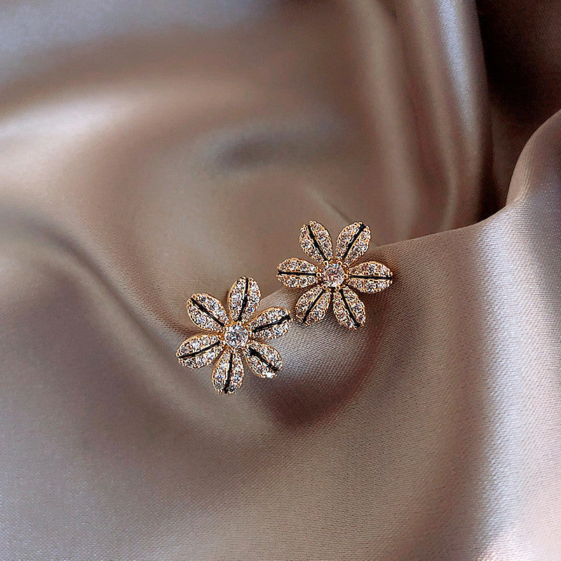 Wholesale S925 silver needle leaf rose small fresh flower earrings